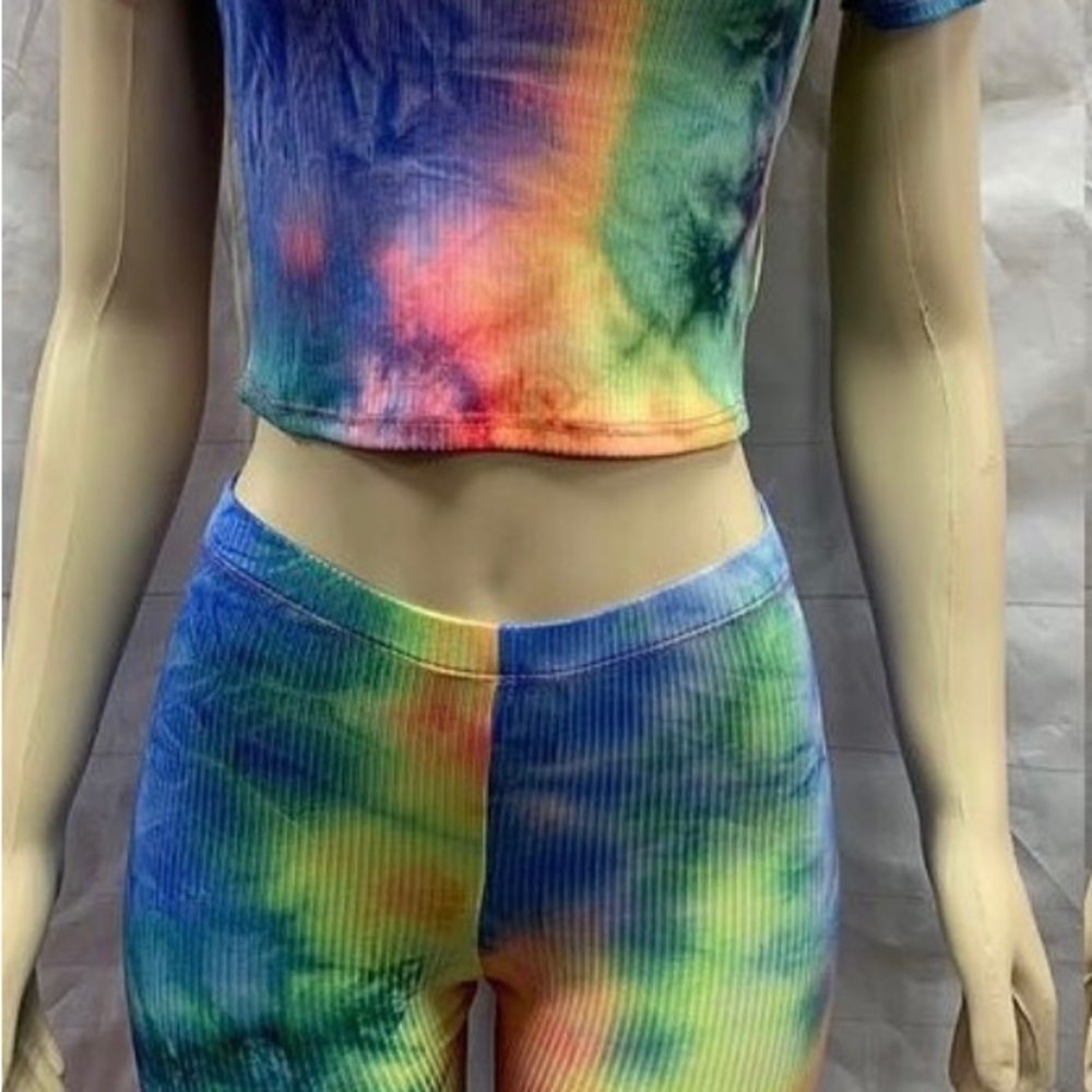 Two piece short set